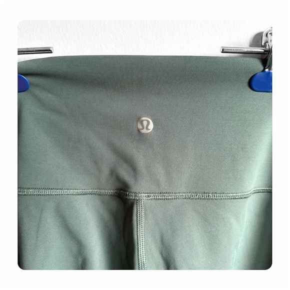 ★ Lululemon Wunder Under High-Rise Crop Full-On Luxtreme - Tidewater Teal ★ - Picture 5 of 17